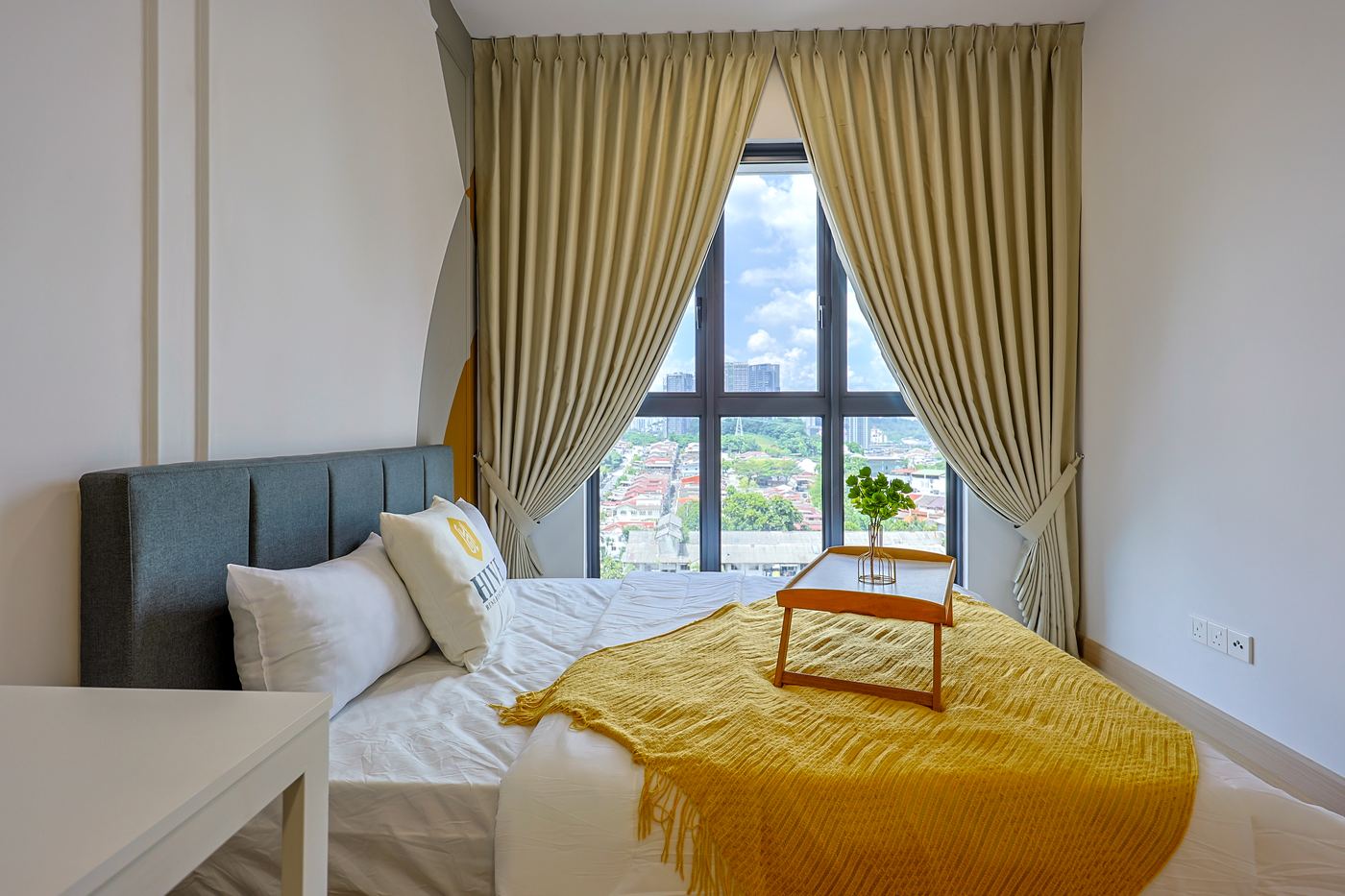 Chymes Gurney room